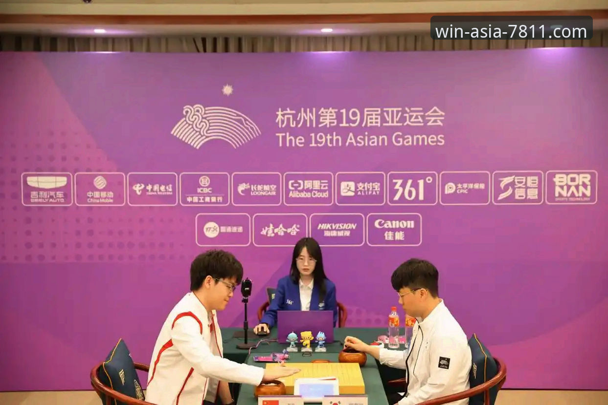 亚洲棋牌首选官网2026最新版本 vs 传统平台：体验与技术的全面对比